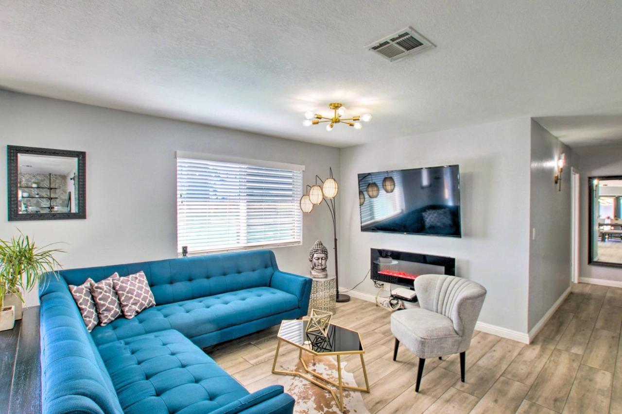 Charming Phoenix Home With Patio About 3 Miles To Dtwn! Exterior photo
